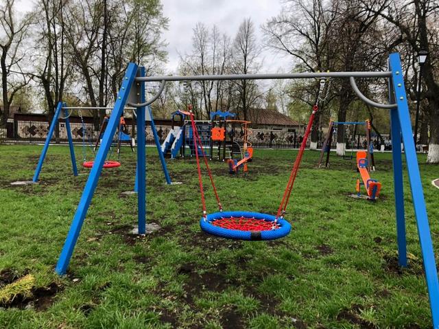 Детская площадка по ГОСТ: нормативы безопасности и требования к оборудованию