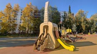 Детская игровая площадка в музыкальной тематике в Уфе (видео)